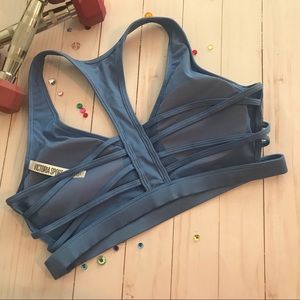 Victoria's Secret Intimates & Sleepwear - Victoria's Secret Sports Bra, Large Victoria's Secret Intimates & Sleepwear - Victoria's Secret Sports Bra, Large